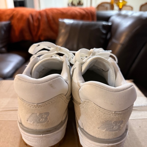 550 new balance sneakers - Picture 3 of 5
